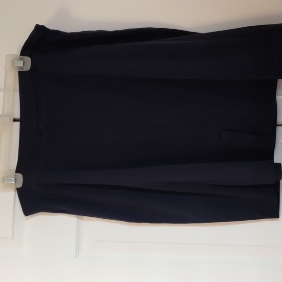 Skirt - Picture 2 of 4